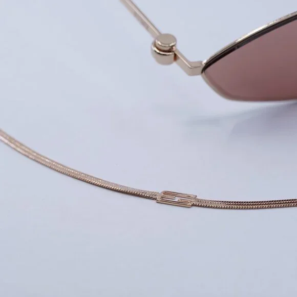 🕶️ New Fendi FE40114U-Y 33U Sunglasses - Red Gold with Golden Chain Frame - Picture 4 of 13